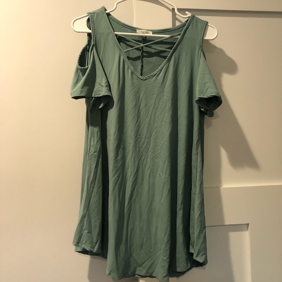 White Birch Medium Cold Shoulder Top - Picture 2 of 7